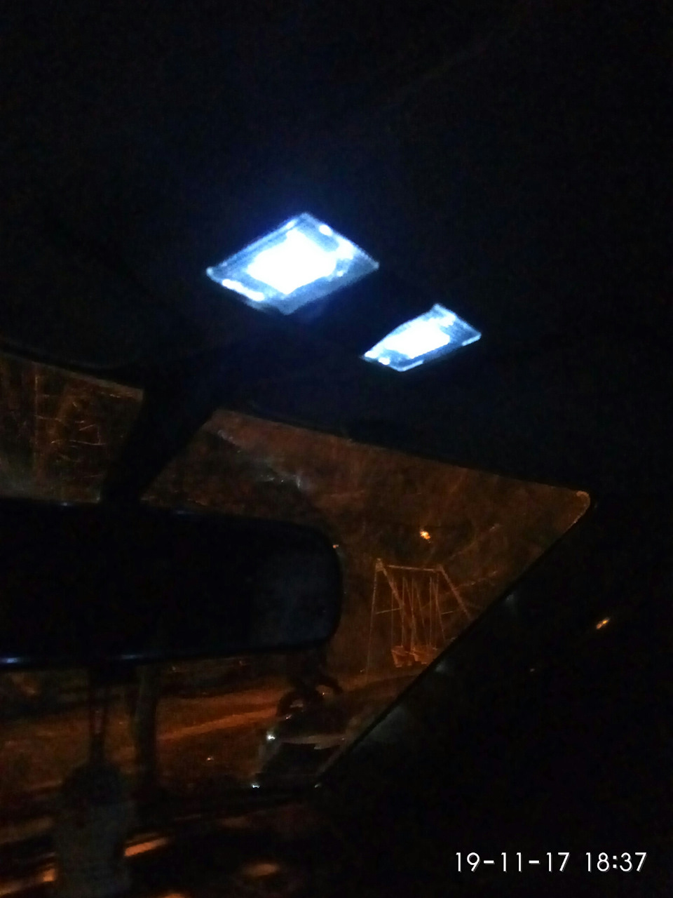 Підсвічування салону. 4