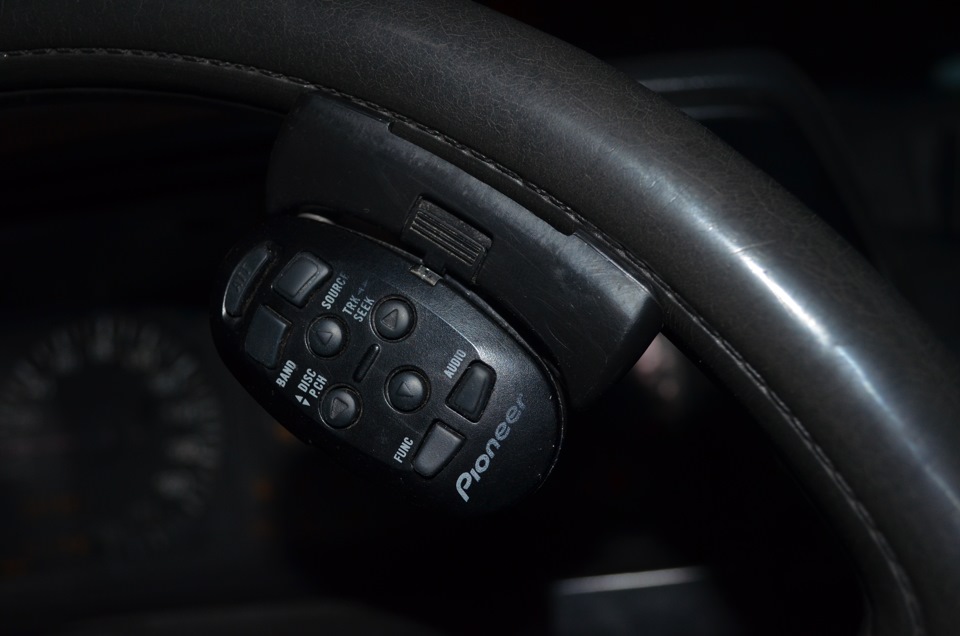 Пульт на кермо Pioneer CDSR-100 1