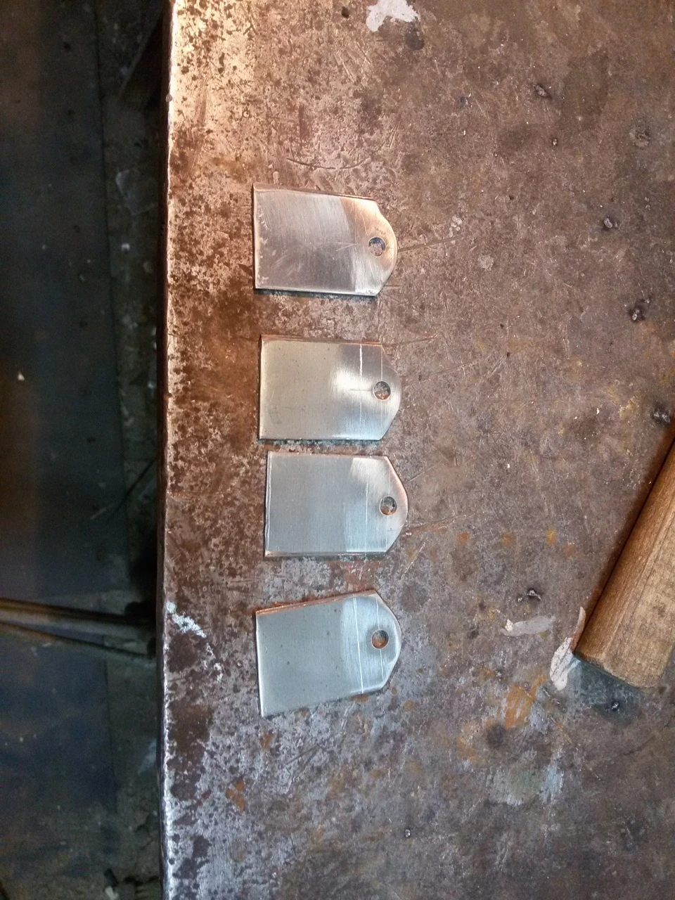 Похила рамка номерного знака своїми руками.