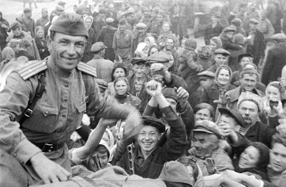 З Днем Великої Перемоги! 5