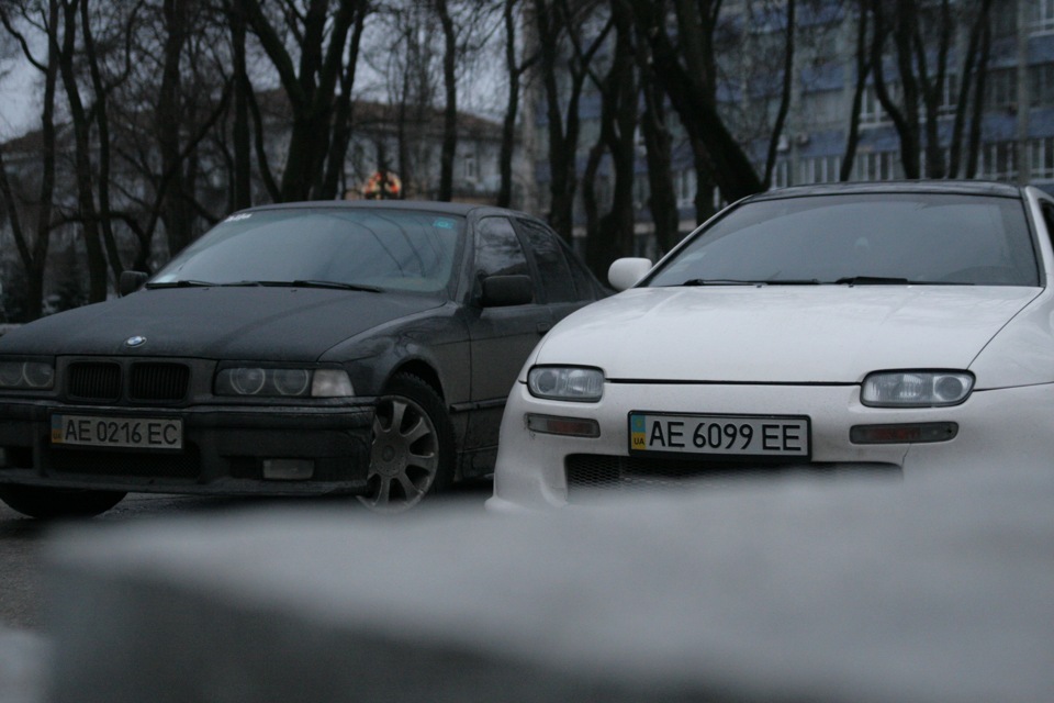 Просто фото Mazda vs BMW:) 2