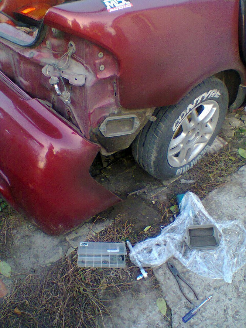 Повітроводи в багажник 1
