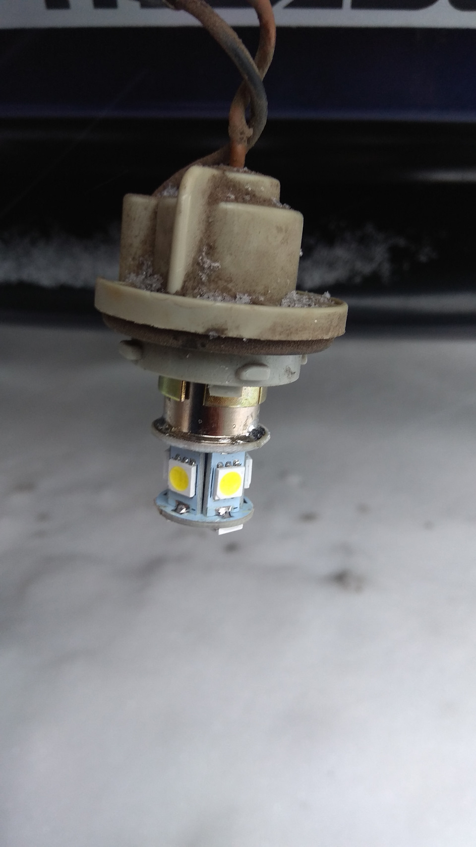 Заміна лам підсвічування номера 323F BA на LED. 5
