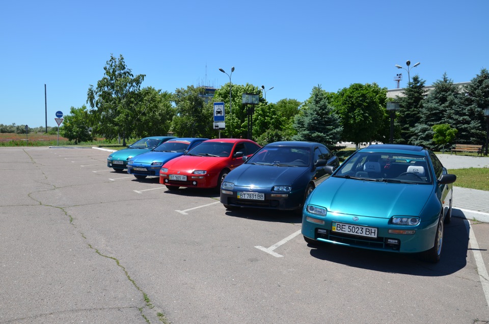 Зліт Mazda 323F BA м.Херсон. 5