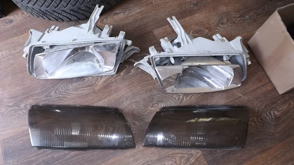 Чистимо гараж, залишки Mazda 323. Запчастини шукають нових господарів) Частина 1