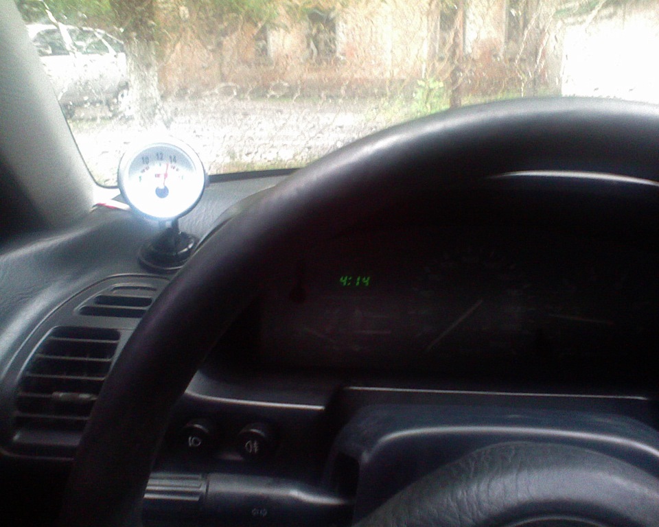 Вольтметр KetGauge 2