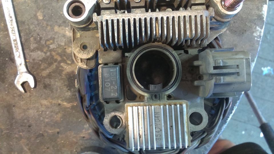 ремонт генератора mazda 323 f ba своїми руками))) 4