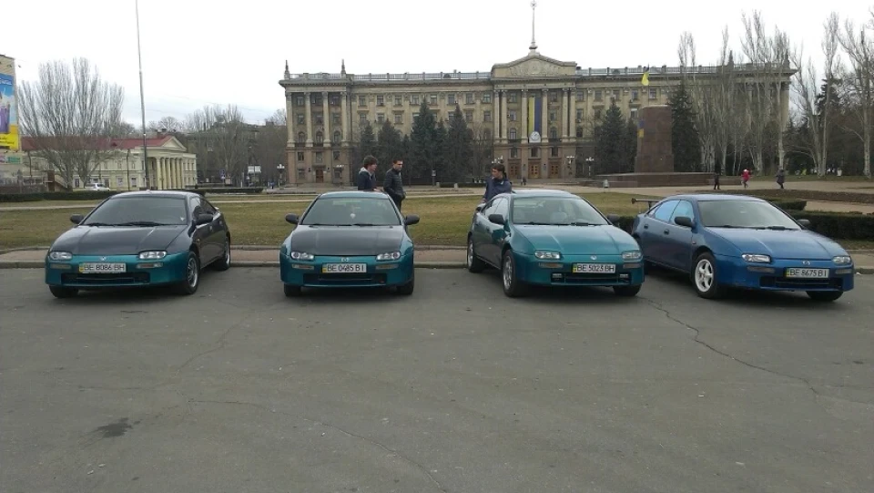 Зустріч mazda 323 f ba