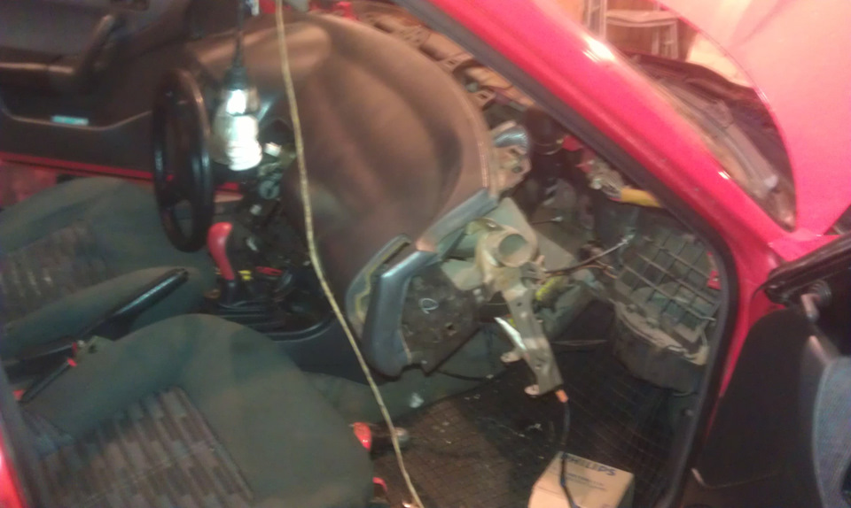 Операція пічка mazda 323 1