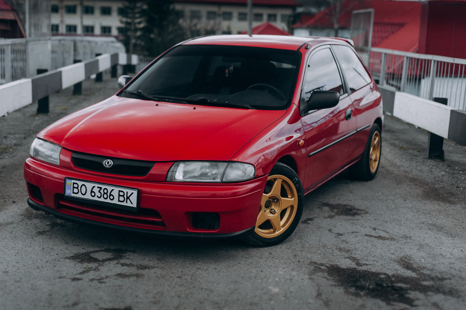 Перша фотосесія Mazda 323P (2020) 1