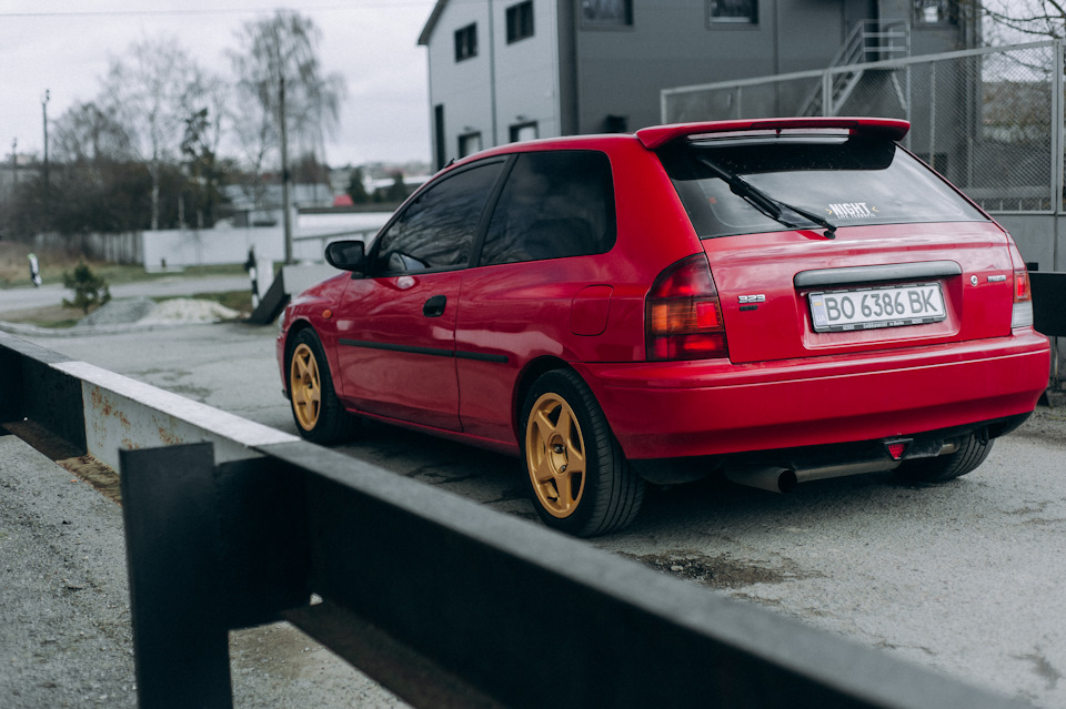Перша фотосесія Mazda 323P (2020) 3