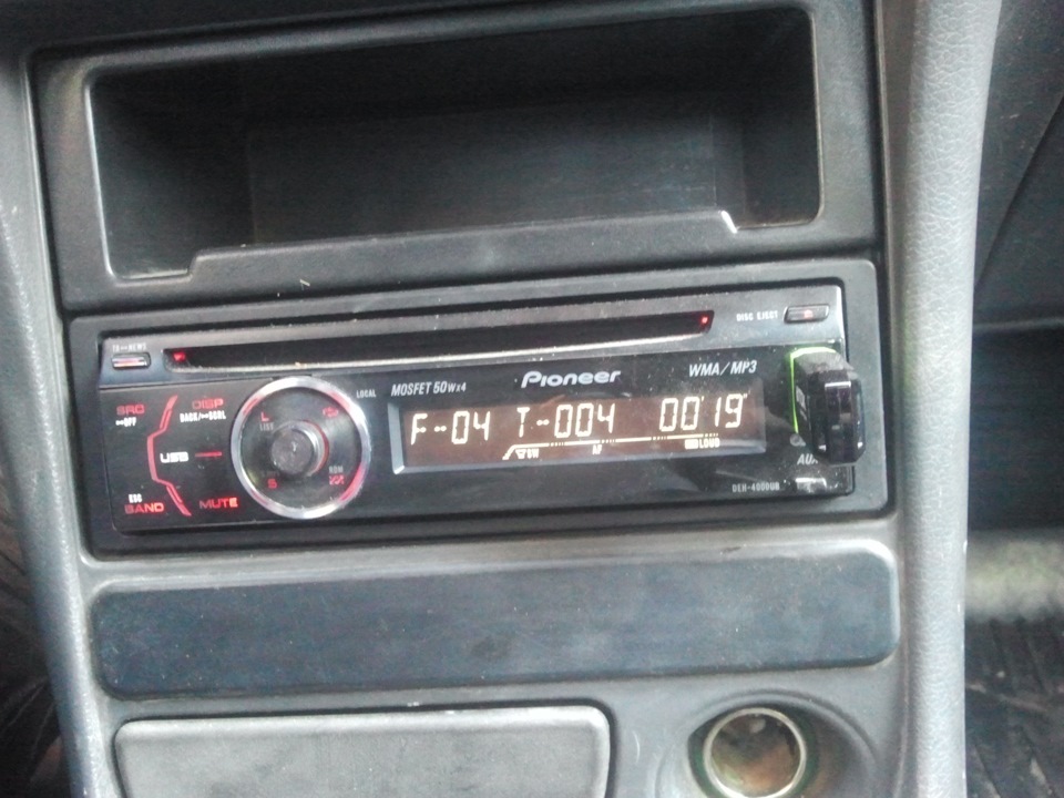Прикладка challenger ch-8900, установка Pioneer DEH - 4000UB 2