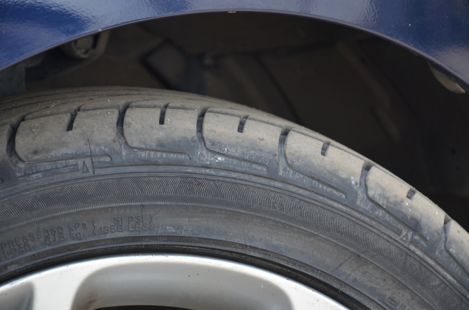Dunlop direzza dz101 215/50 R17 5