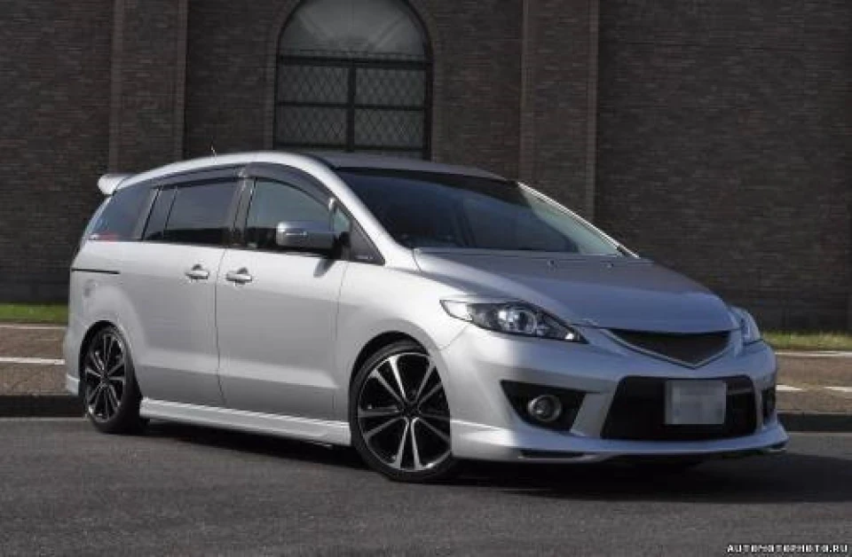 Фото Mazda5 і які вони бувають)