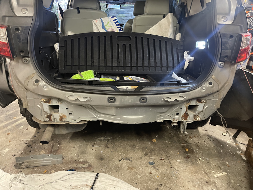 Установка фаркопа Mazda 5 CW + блок погодження c830-v8-921a 1