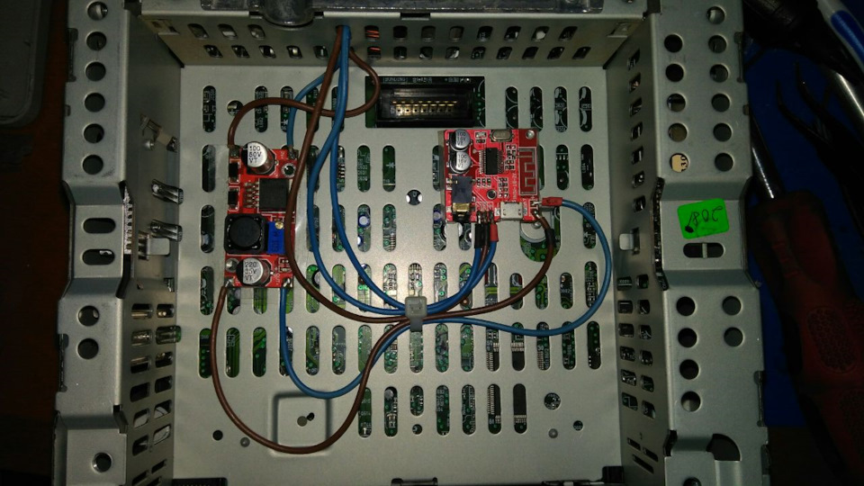 Bluetooth у штатну музику 3