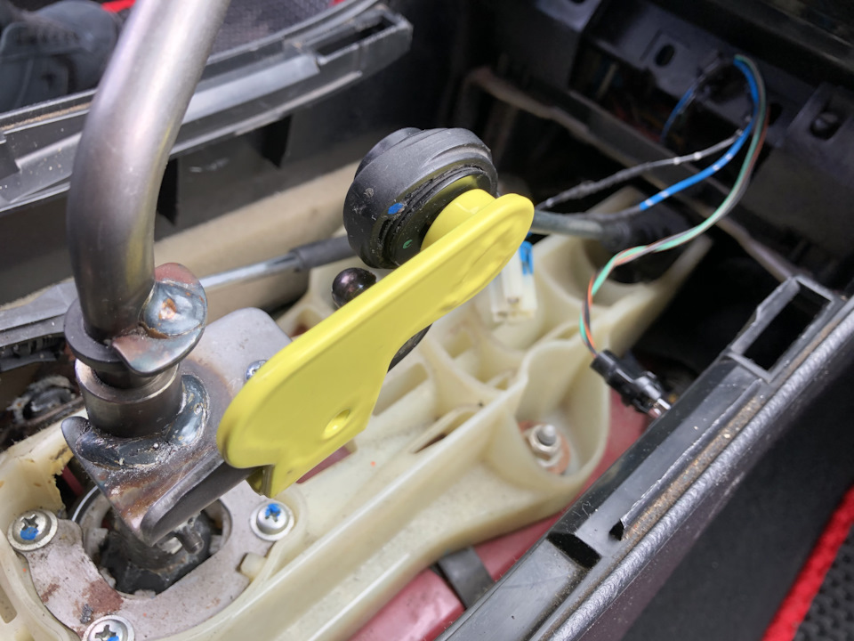№10 - Short Shifter 5