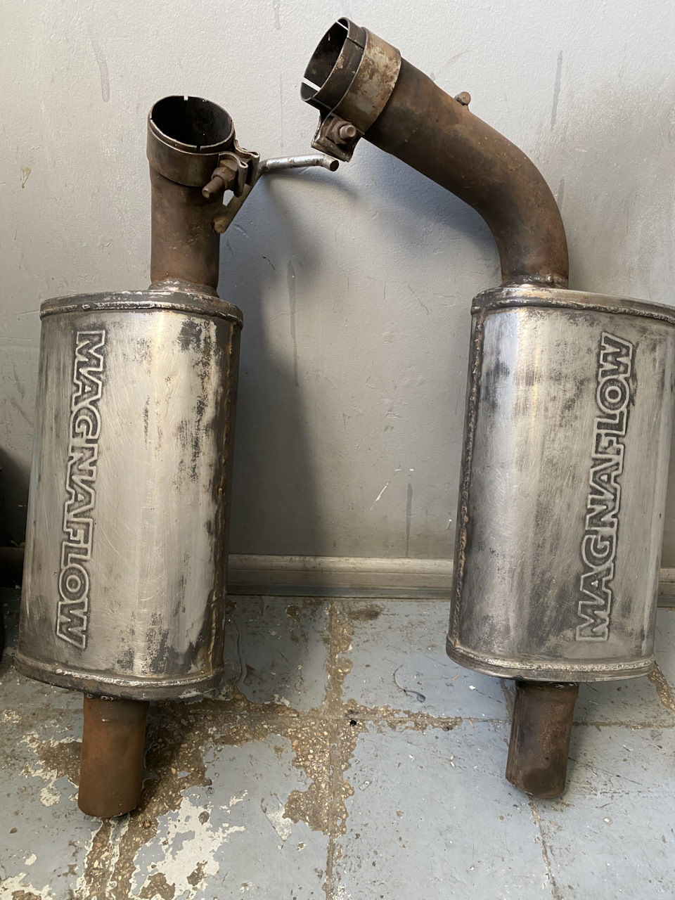 №32 - Випуск Magnaflow 2.5 дюйма 3