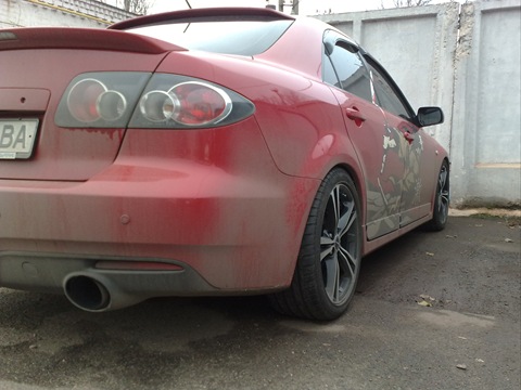 установка Continental 245x40 R18 2