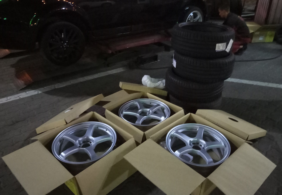 Встановлені диски Kosei K3 R18 5x114.3 7.5J 35ET 2