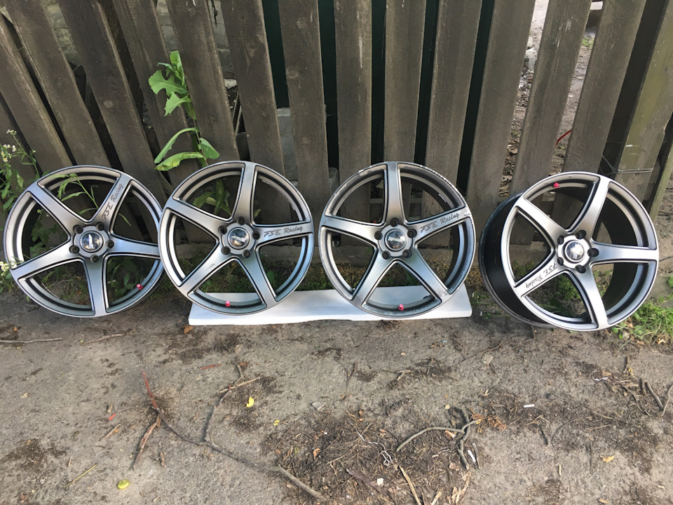 Продам легкі диски Yokatta R18 8 j 5x114,3 ET+38 вага = 8 кг 1