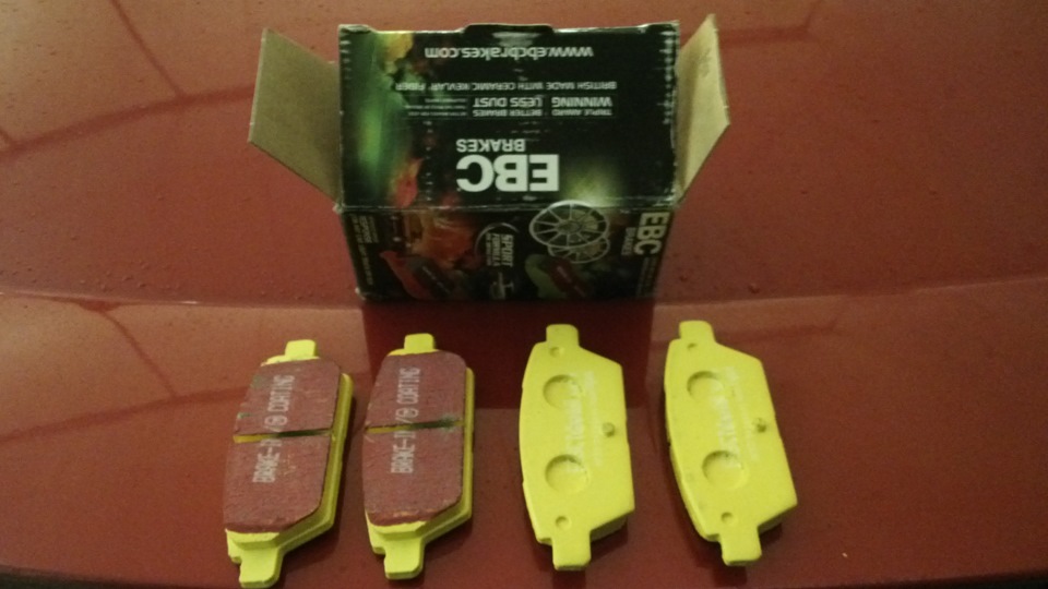 Заміна колодок на більш гальмівні EBC Yellow Stuff 3