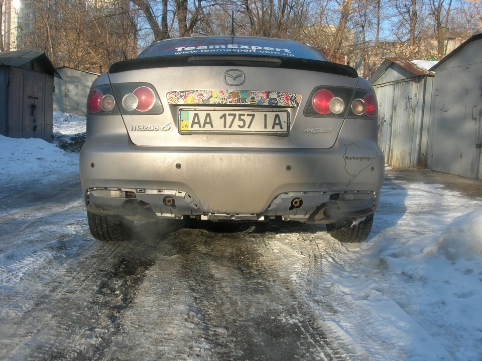 Накладки забнего бампера 2