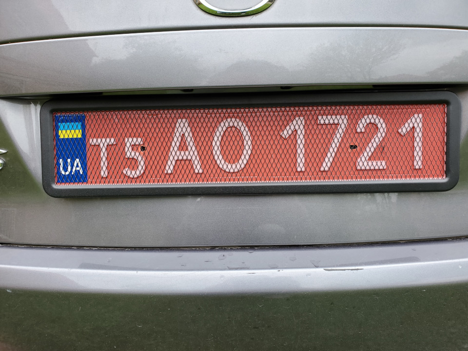 Номерні рамки із сіткою. 3