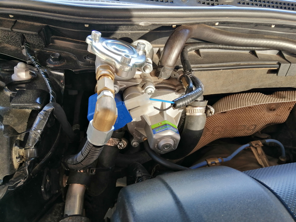 Що і куди. LPG mazda. 2