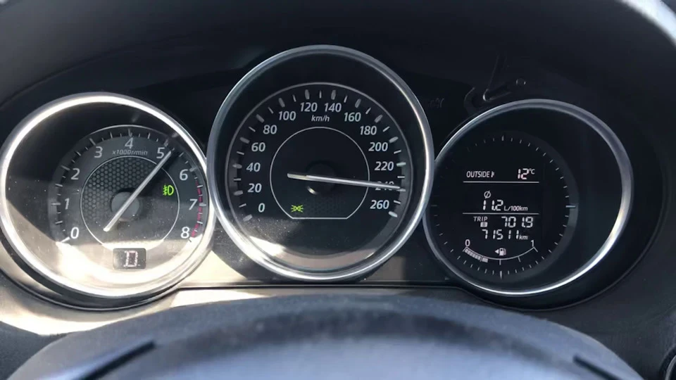Mazda 6 gj 2.5 плавають оберти