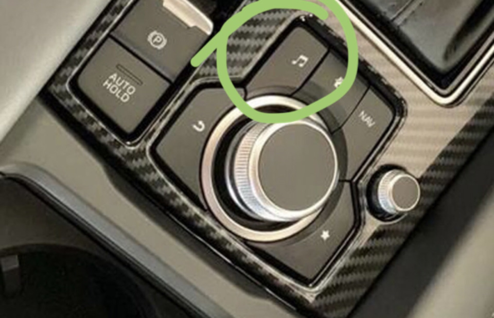 Ремонт та зняття кнопки на центральній консолі Mazda 6 GJ 1
