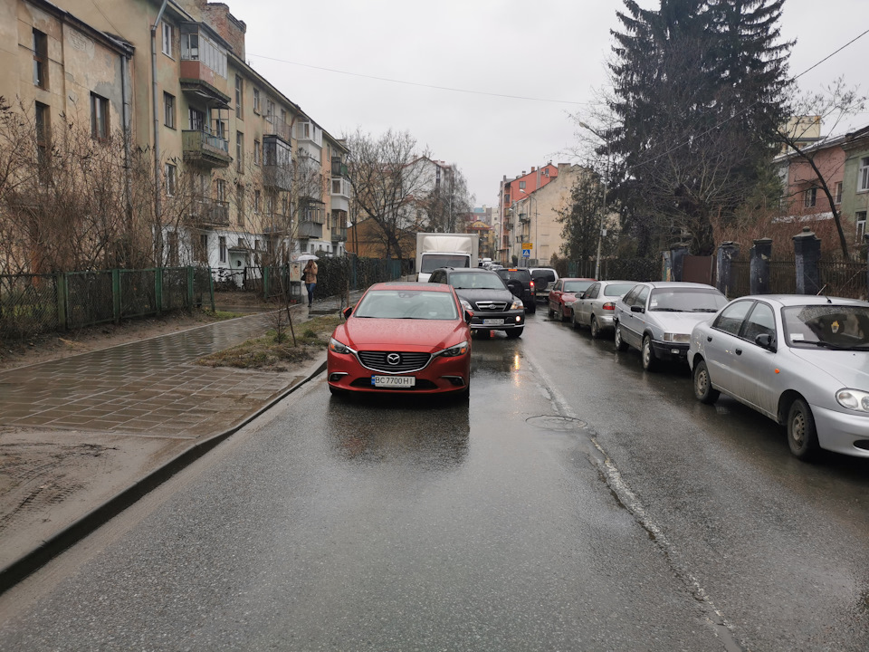 #1. Перша дрібна ДТП - перша неприємність. 1