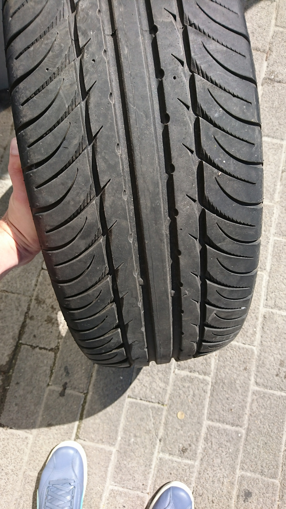 Піст продажу диски рідні r18 3