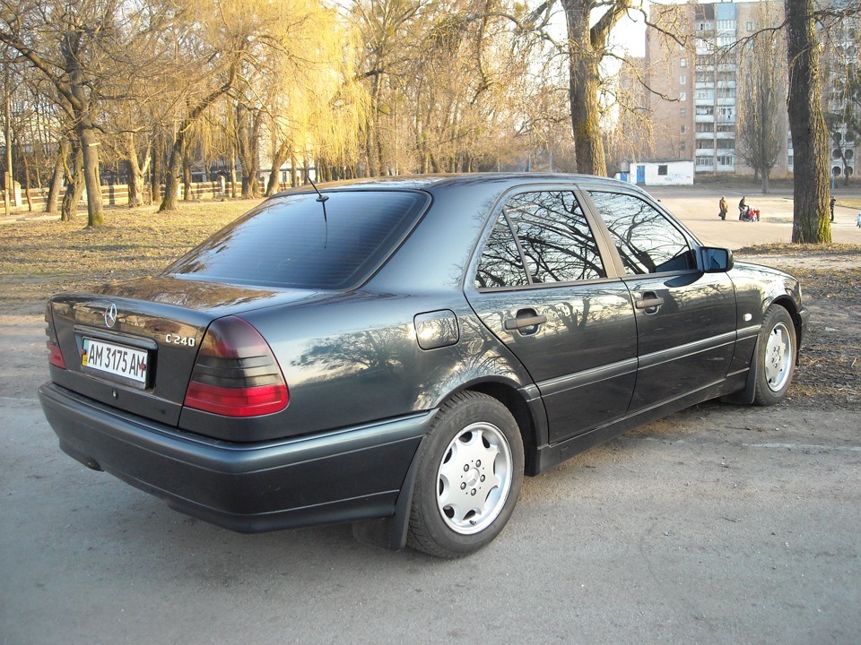 Авто на яких їздив 2