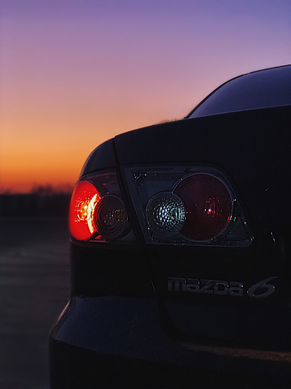 AUX 2