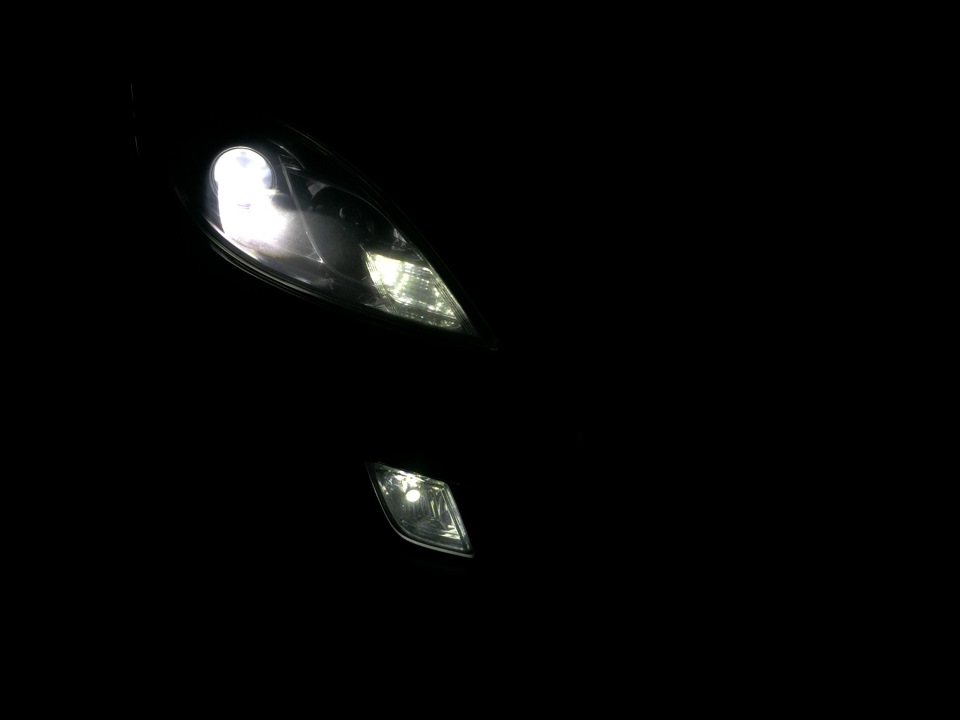 І у мене тепер ДХО + LED в туманки (ніфіга не світить, але красиво))) 5
