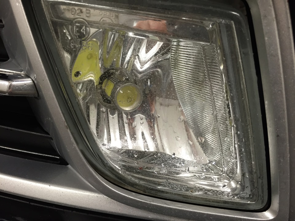 І у мене тепер ДХО + LED в туманки (ніфіга не світить, але красиво))) 4