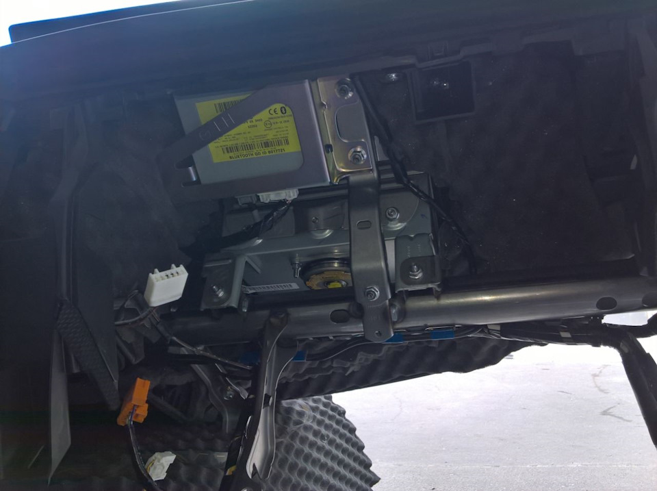 Закінчив шумоізоляцію авто 3