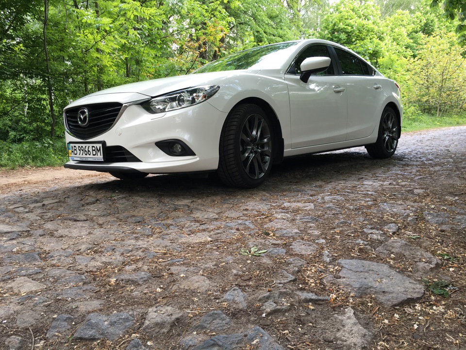 OEM Mazda R19 1