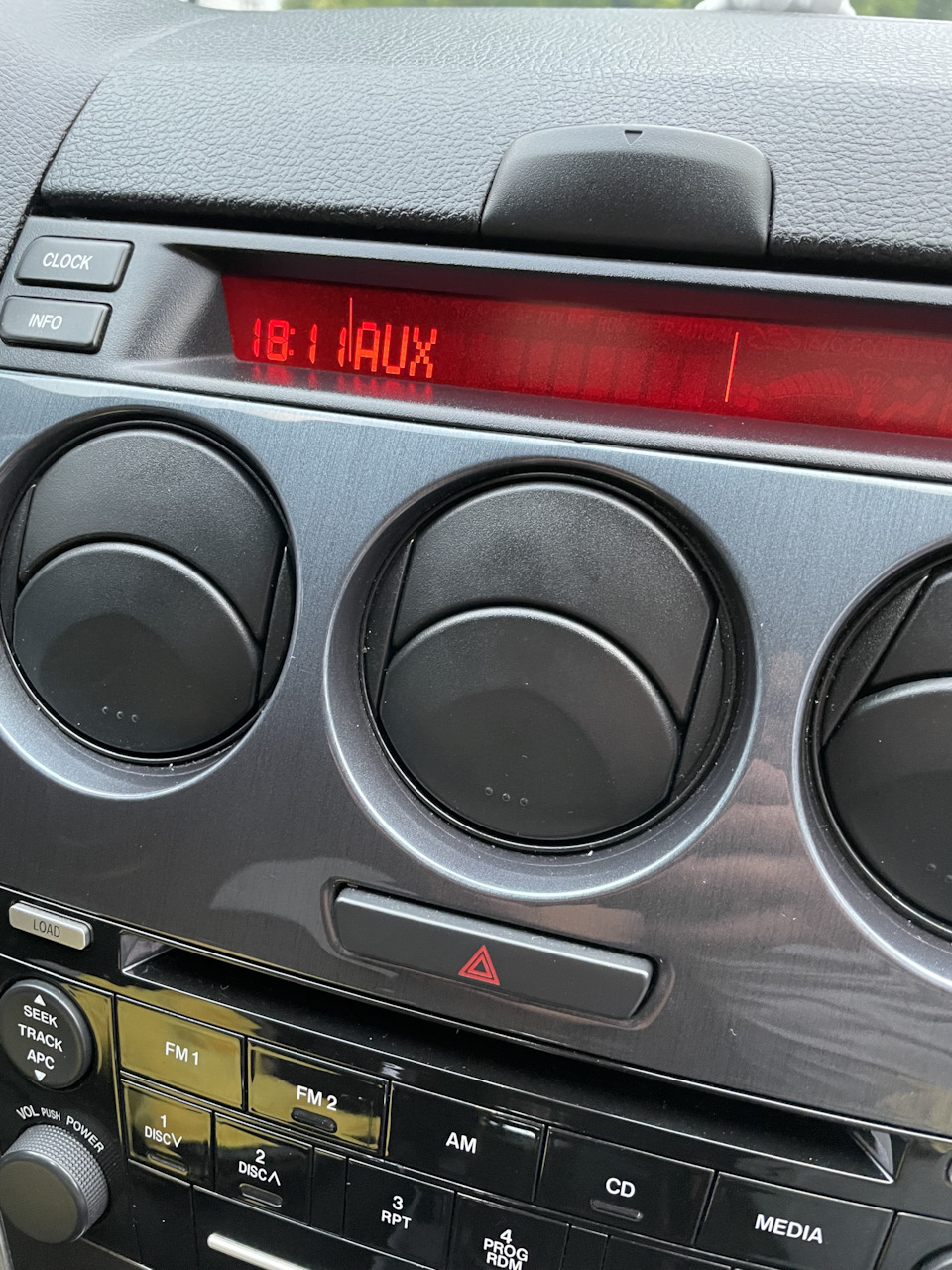 Встановлення Bluetooth на Mazda 6 GG 1
