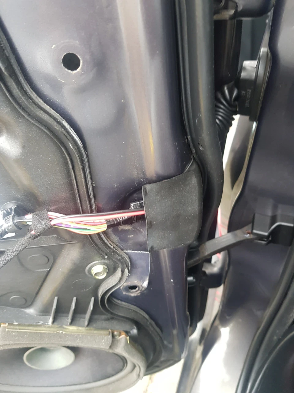 Встановлення гнучкого LED в Mazda 6 GG