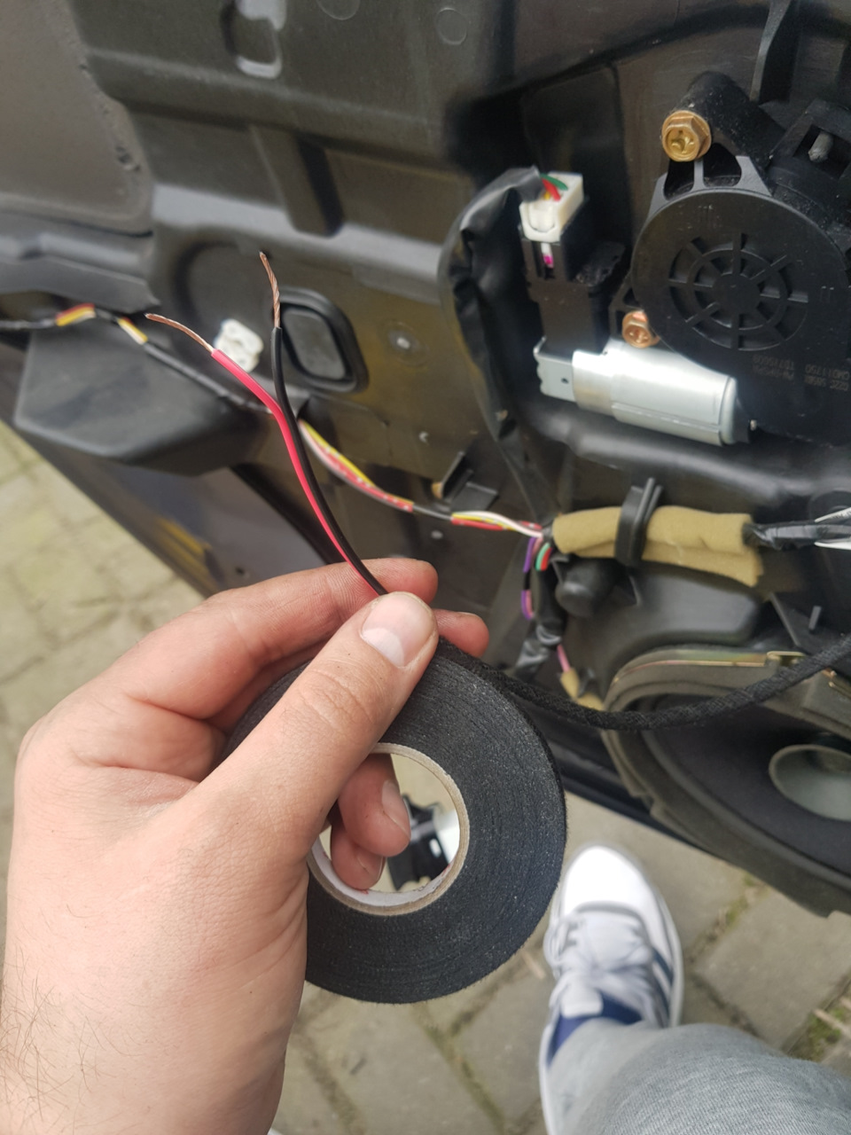 Встановлення гнучкого LED в Mazda 6 GG 2