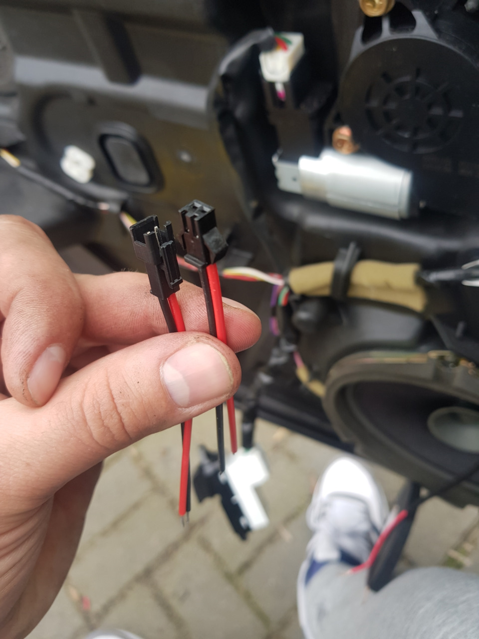Встановлення гнучкого LED в Mazda 6 GG 3