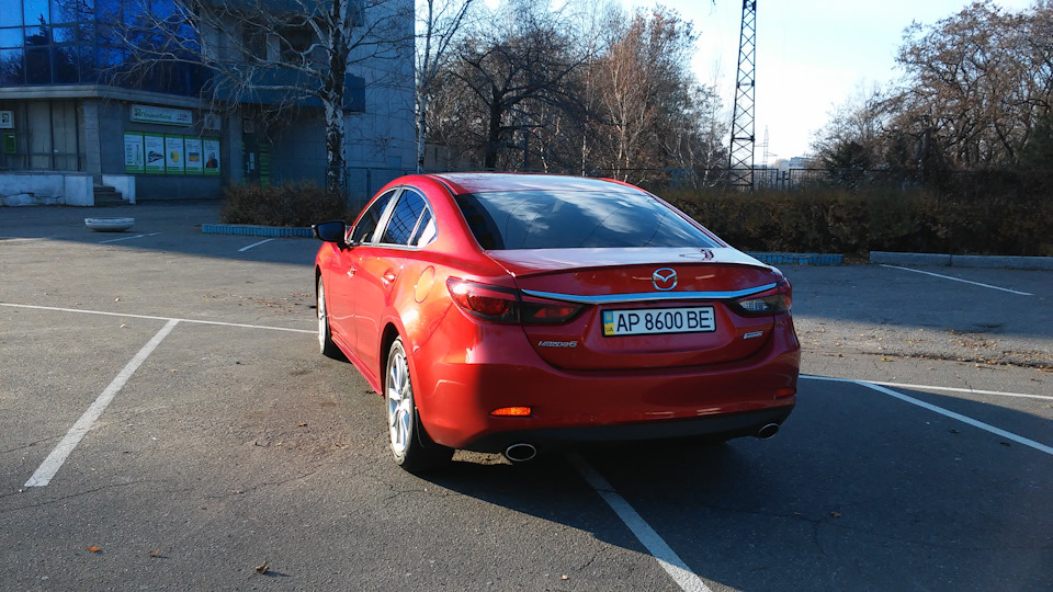Пороги (накладки-шаблі) S-Line і спойлер AutoExe поставив))) 4