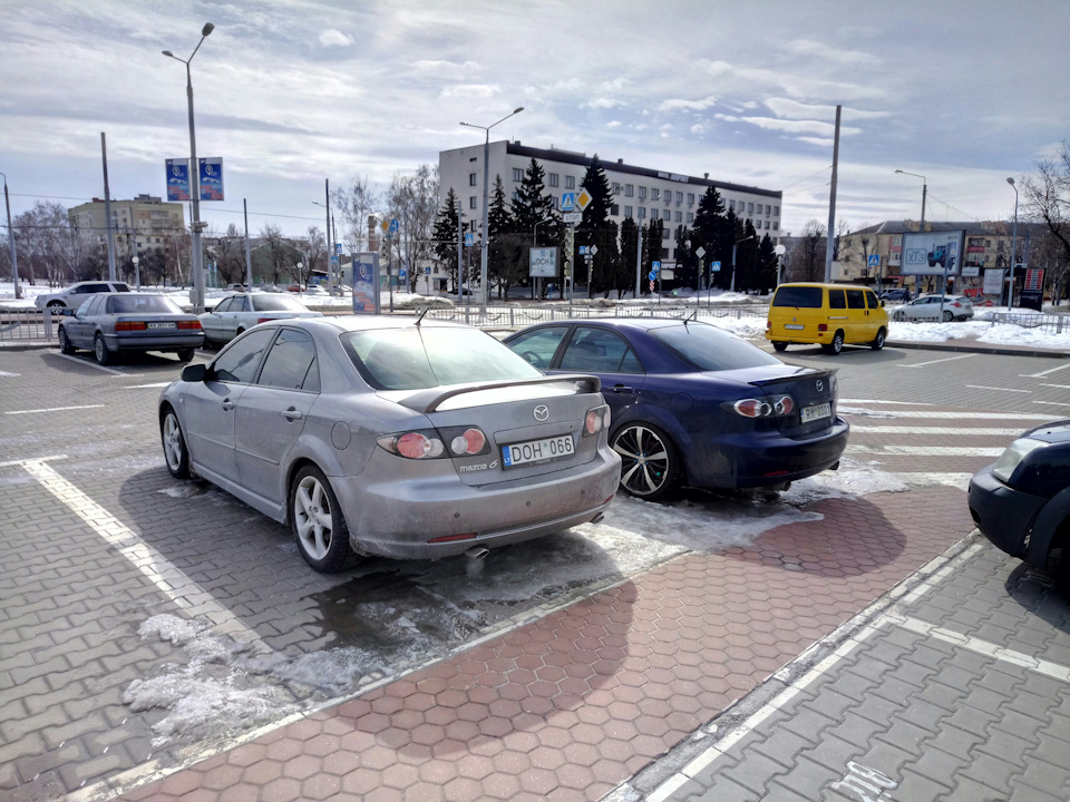 З Atenzo 4