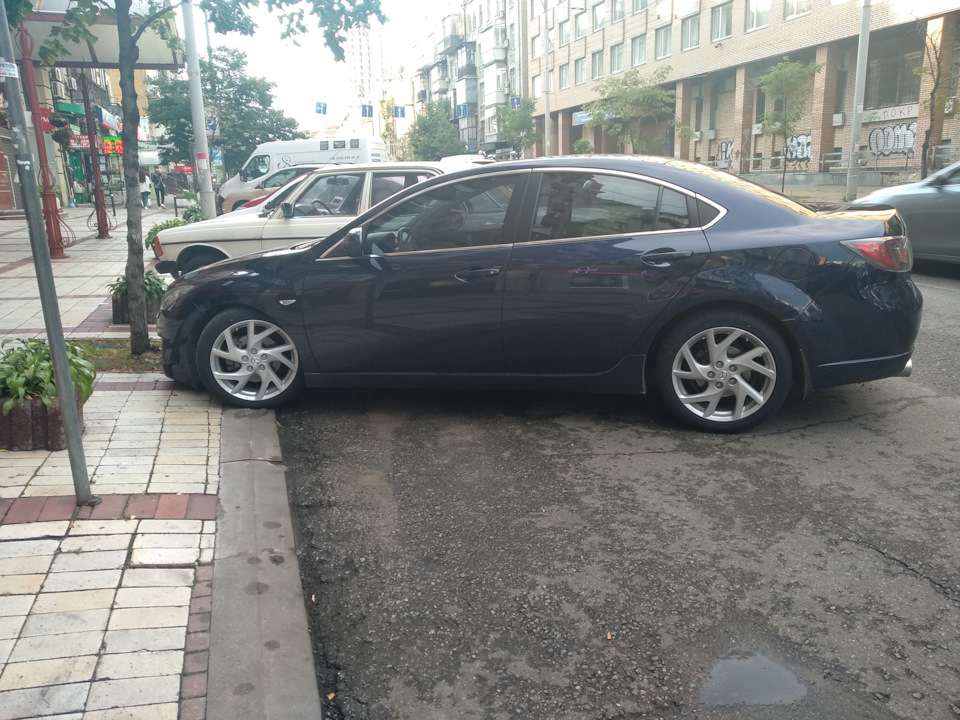 Диски R18 зі Спорт-рестайлу. 5