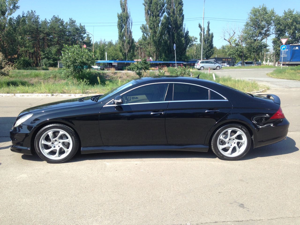 Теперь уже MERCEDES CLS 1