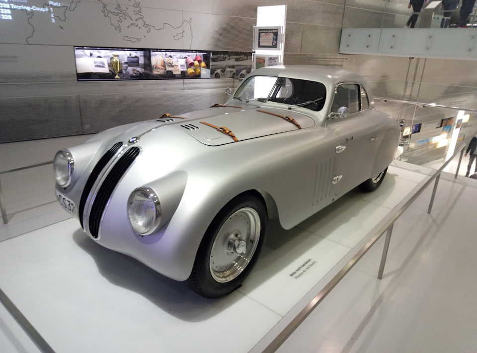 Був у Мюнхені, навідався до BMW museum munich 2 2