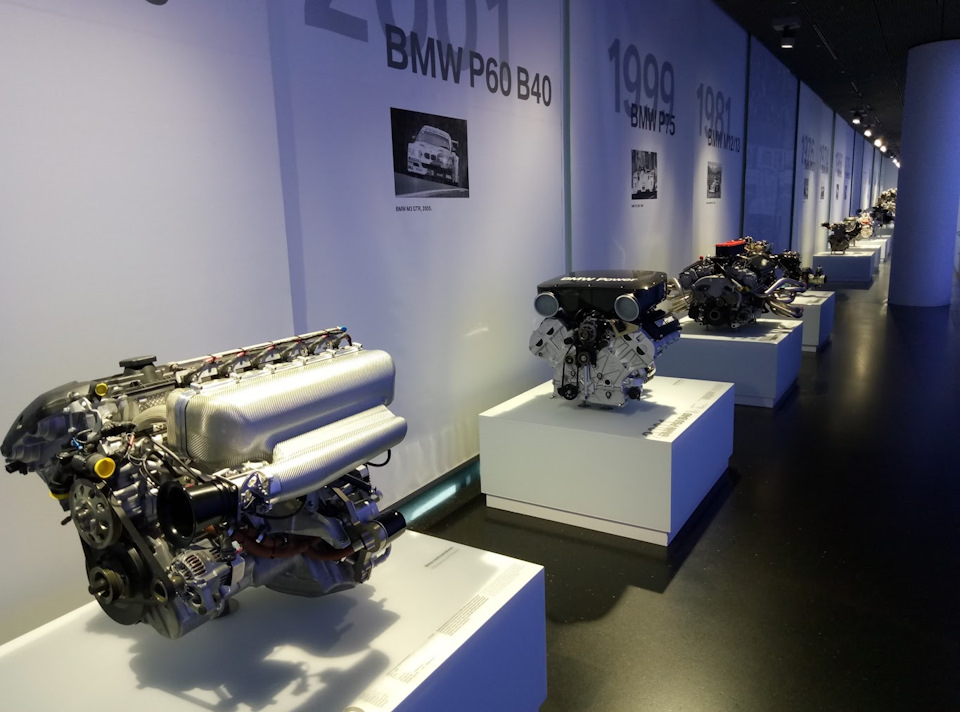 Був у Мюнхені, навідався до BMW museum munich 2 3
