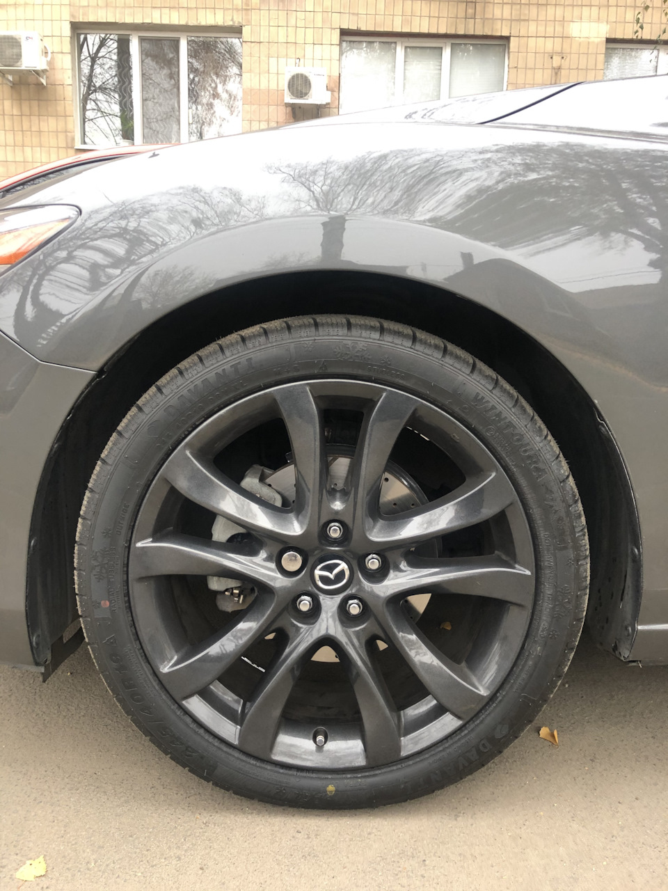 Зимова гума на Mazda 6 245/40 R19. Davanti Wintoura + 2